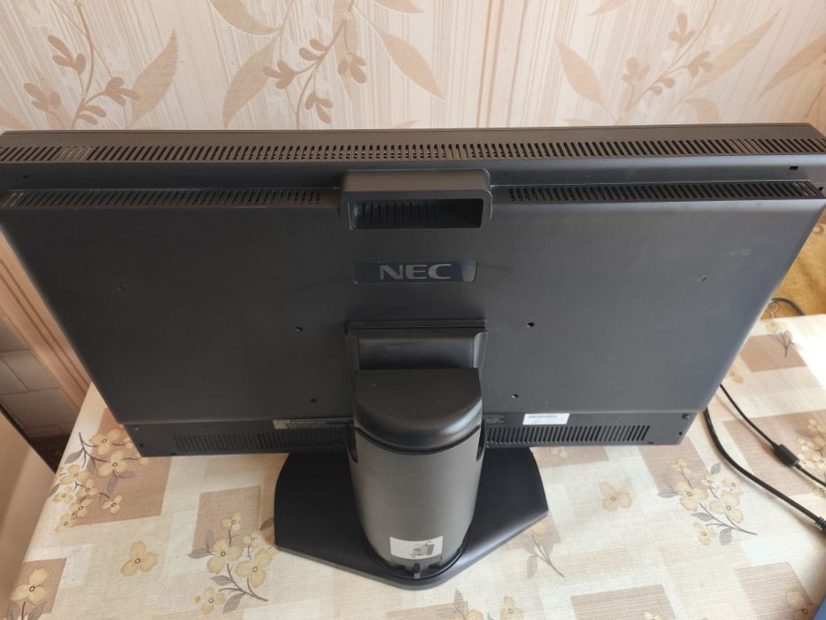 Професионален монитор NEC MultiSync PA272W 27" WQHD 2560 × 1440 IPS