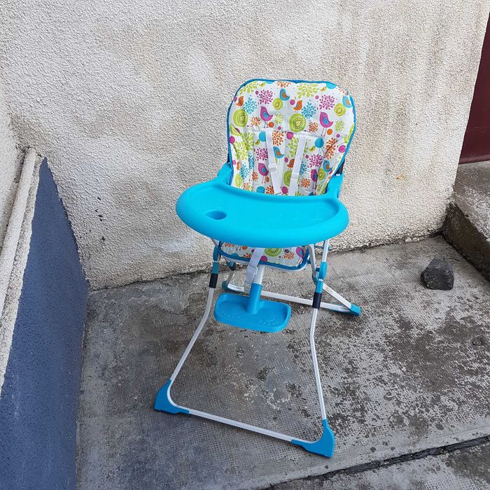 Vand scaun de masa pt bebeblusi