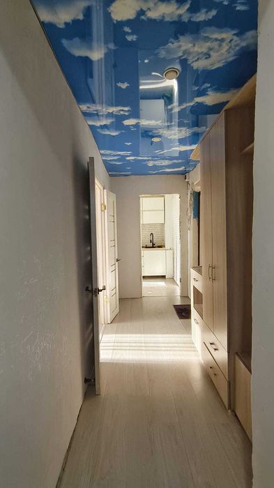 Продам 2-комн квартиру в районе ТРЦ  Таир