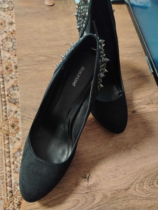 Дамски обувки 42 номер