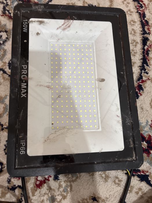 Лед Прожекторы продается все комплектом