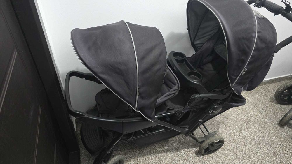 Cărucior dublu GRACO, ajutor real pt parinti cu doi copii mici