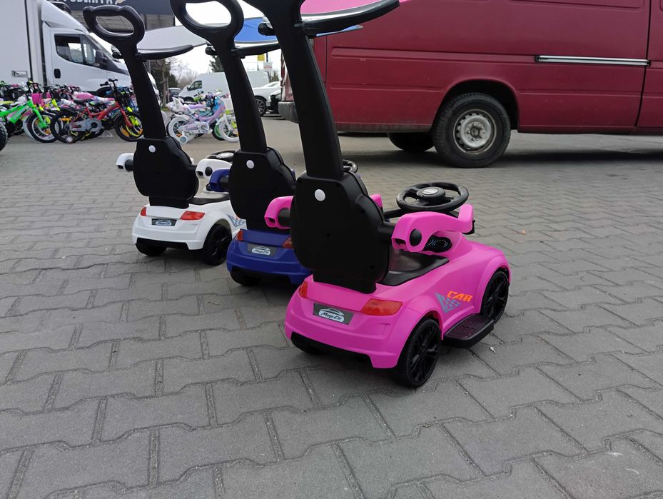 MONI Кола за бутане с дръжка Victory 2в1