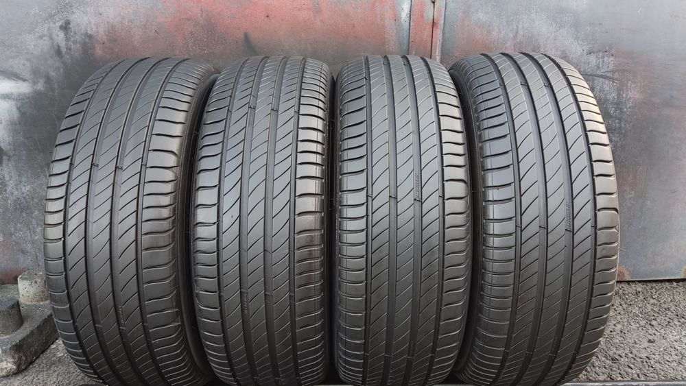 4бр. летни гуми 205/60/16 Michelin Primacy 
dot25
dot25
7+ММ
Гумите са в безупречно състояние като нови, закупени 2025г, и са на под хиляда км. 

Цена
