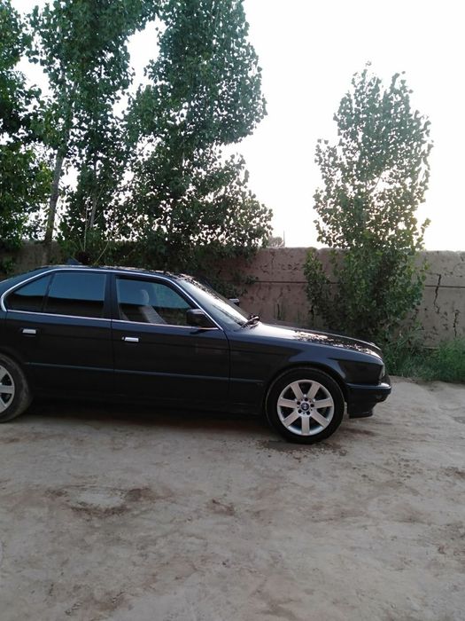 BMW E34 M50mator 6400 aqsh dolr tez sotiladi