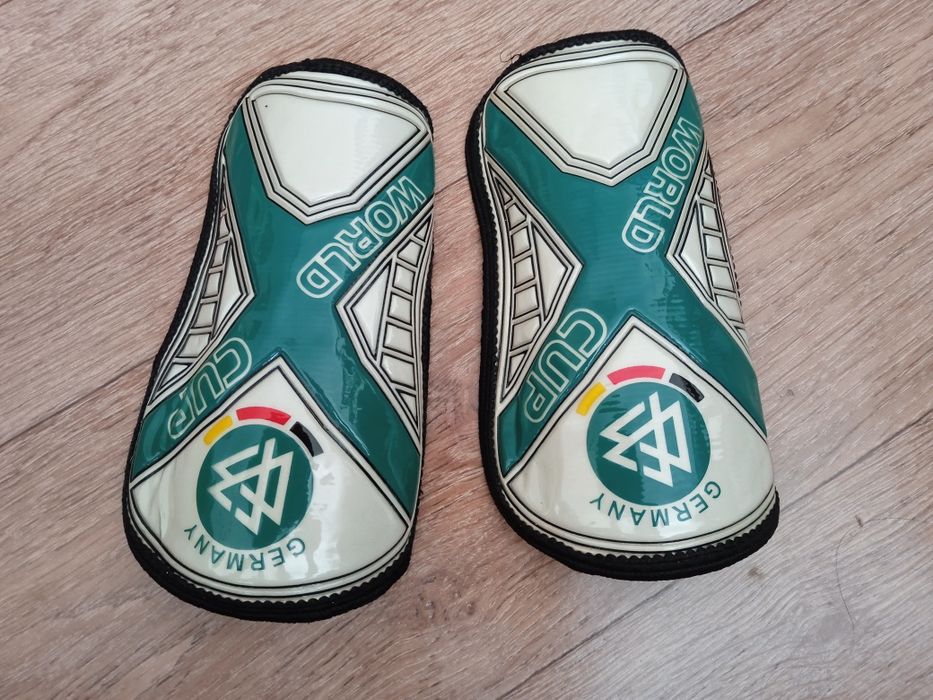 Щитки для спорта