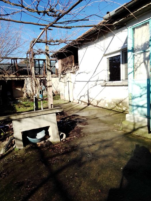 Продава къща в село Ясен област Плевен