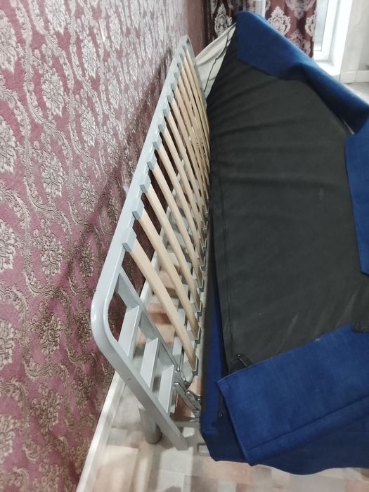 Продается диван раскладной