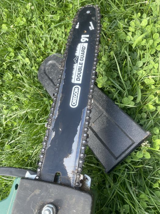 Motofierastrau electric, 1800 W, lama 35 cm, 220-240 V, 5 kg
