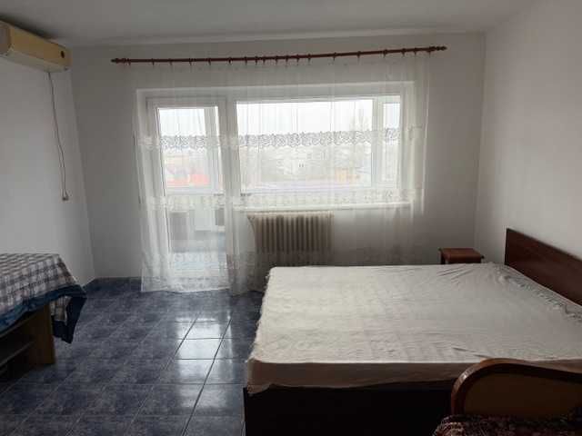 Ofer Garsoniera spre inchiriere in Orasul Bragadiru  Casa de Cultura