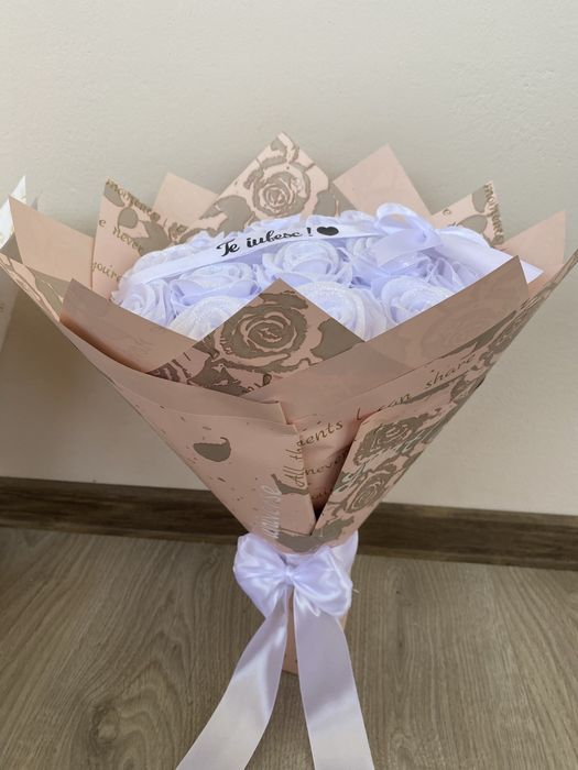 Buchet din satin