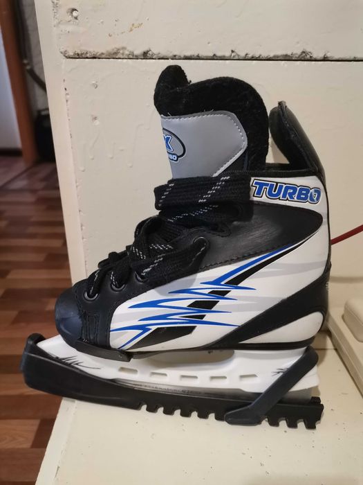 Продам раздвижные коньки