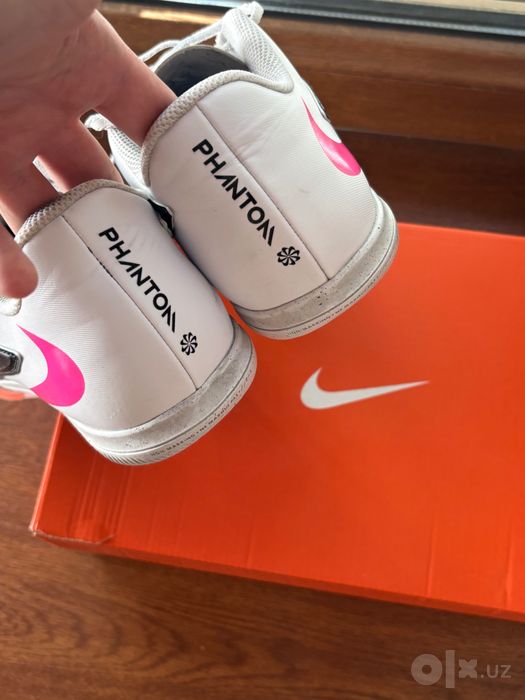 Futzalki Nike Phantom 6 Low Club Ic