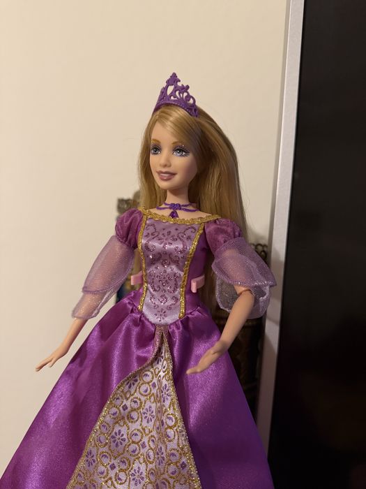 Papusa Barbie Luciana Island Princess