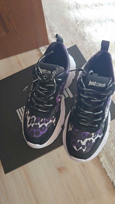 Нови Just Cavalli 36н