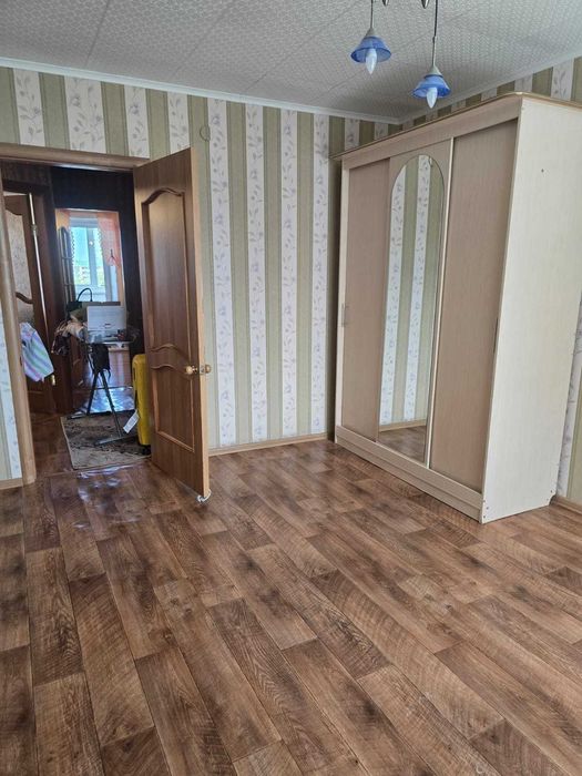 продается 1 ком квартира
