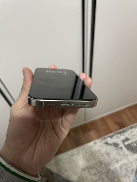 Iphone 16 pro silver