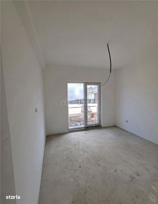 Casa individuala - Tunari - P + M - 5 camere - 2 bai - 165mp - 350mp t