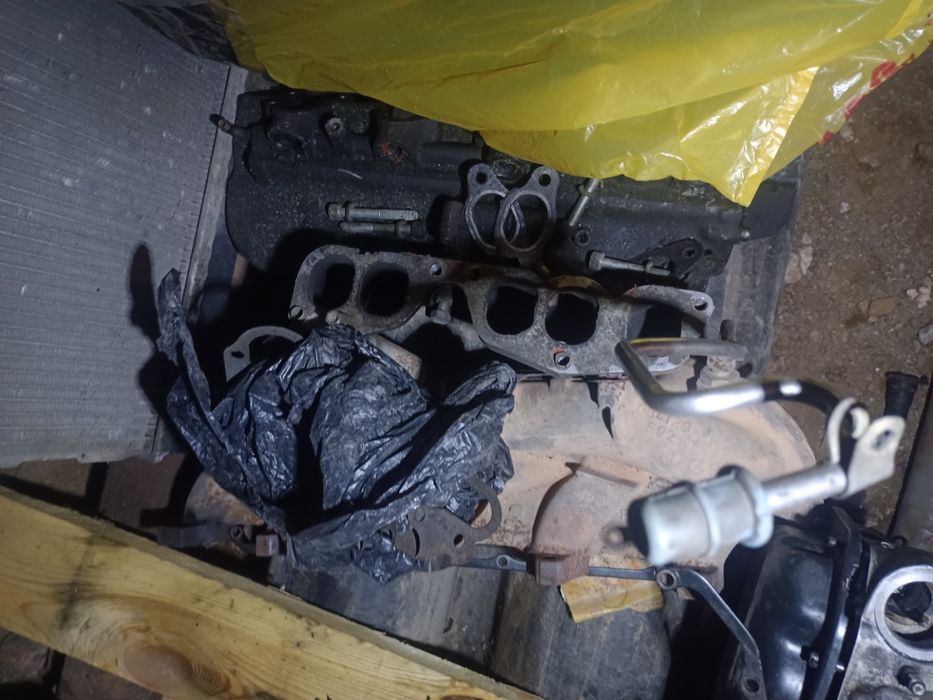 Запчасти от Ауди 2.3