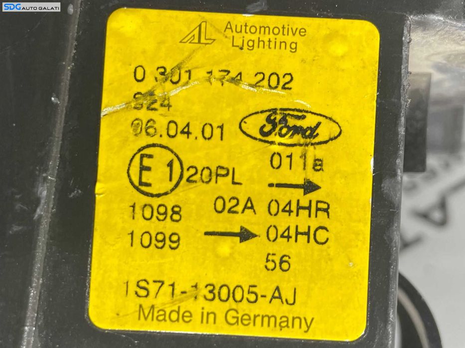 Far Dreapta EUROPA FARA Xenon cu Imperfectiuni Ford Mondeo 3 MK3 2000 - 2007 Cod 1S71-13005-AJ 0301174202 [L4128]