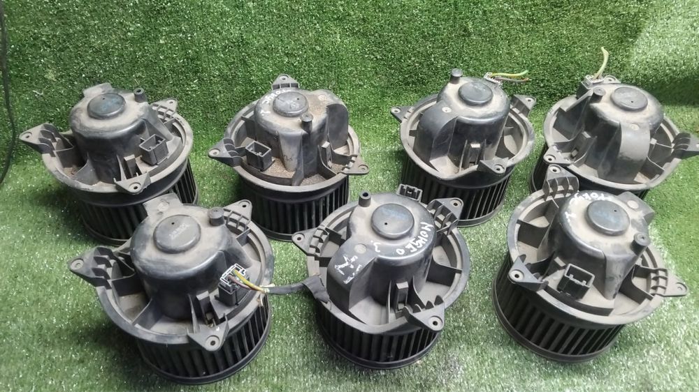 Моторчик печки Ford