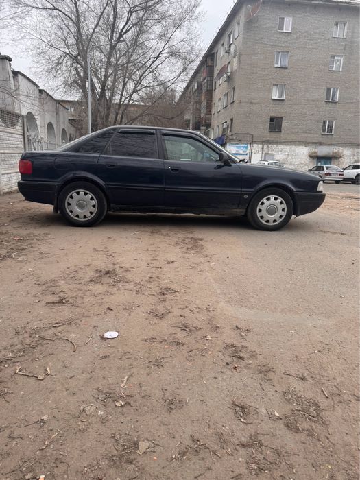 Продам Audi 80 1992 г.