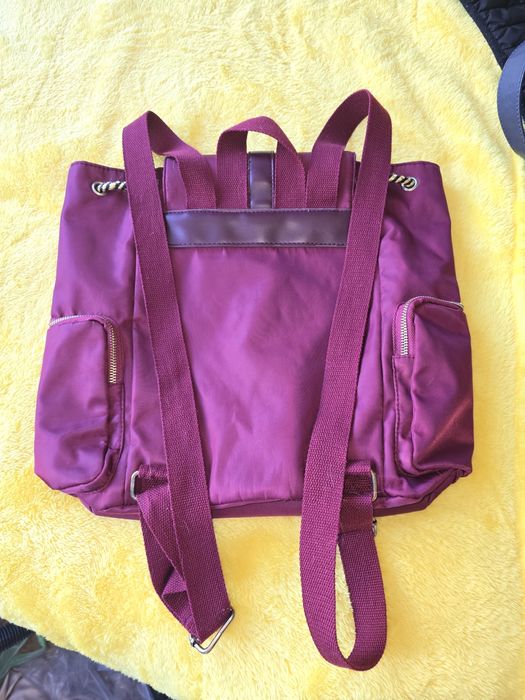 Дамска раница Sinsay