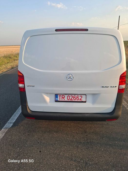 Mercedes Vito 109, 1,6 d, an 2018,km 270000 reali , din Olanda ,Rar.