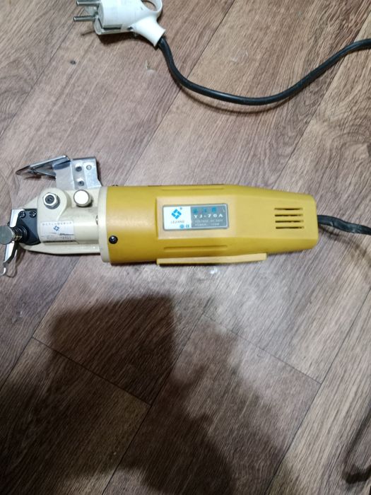 Раскройный нож дисковый