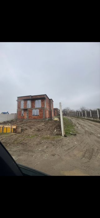 Case de vanzare Slatioara