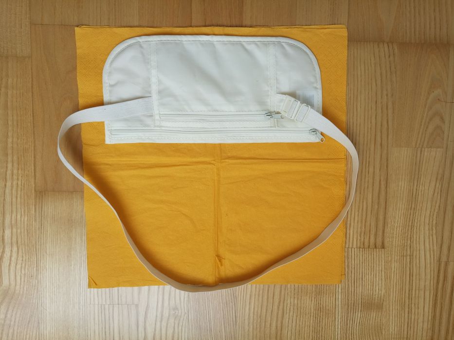 Port reglabil pt.diverse - folositor in calatorii.