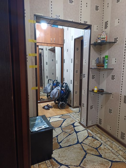 3/9/9 uy sotiladi  Yunusobod 14 kv  Orintir petushok