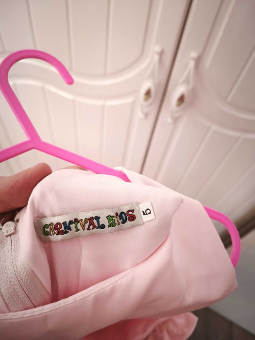 Детска розова рокля