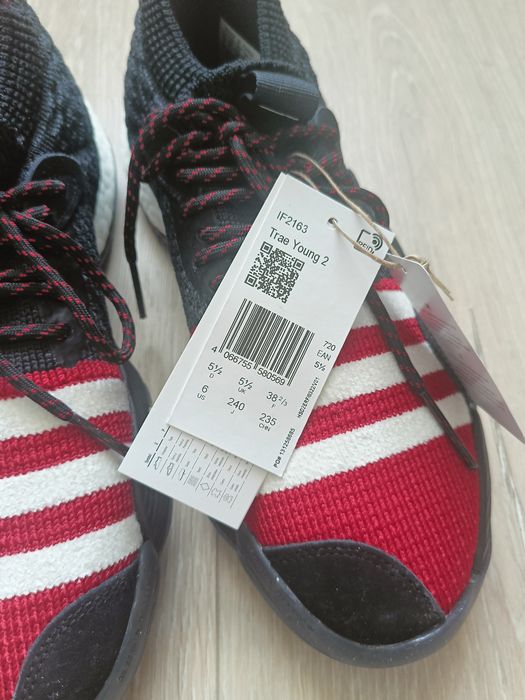 Adidași adidas Trae Young 2.0, în ediția specială mărimea 38