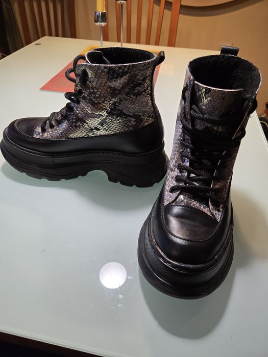 Обувки марка Nuwe