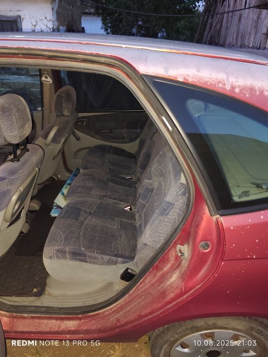 Vând Renault Scenic.