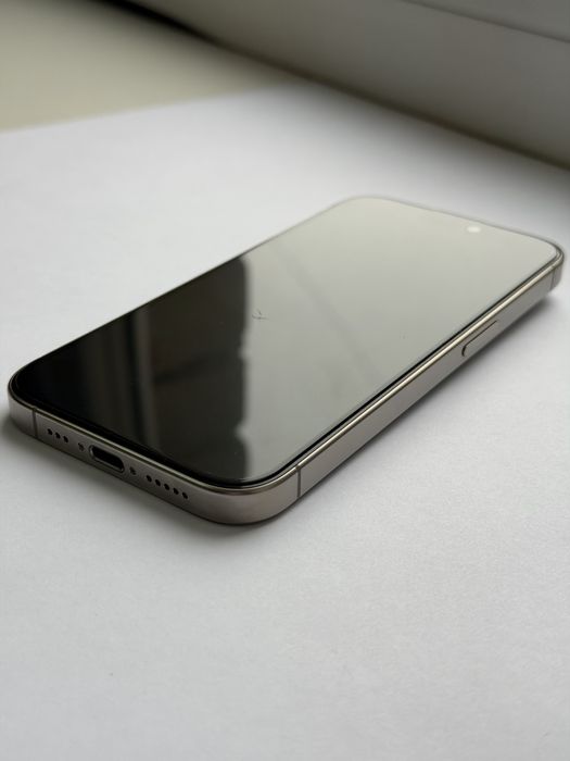 Продам iphone 15 pro, 128gb