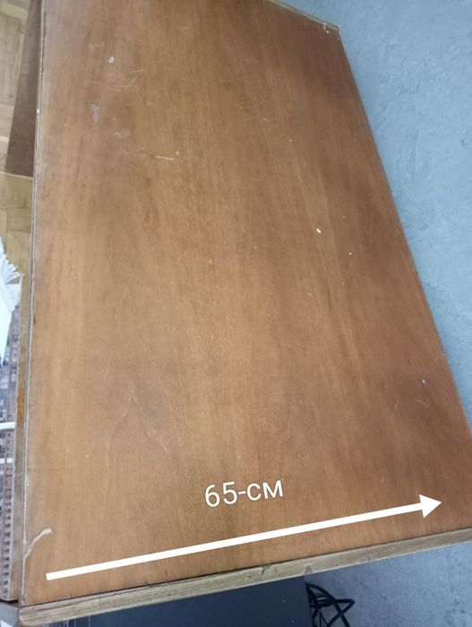 Срочно продаётся письменный стол