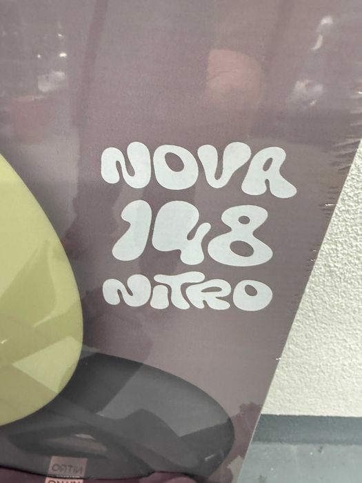 placa noua snowboard nitro nova L148cm