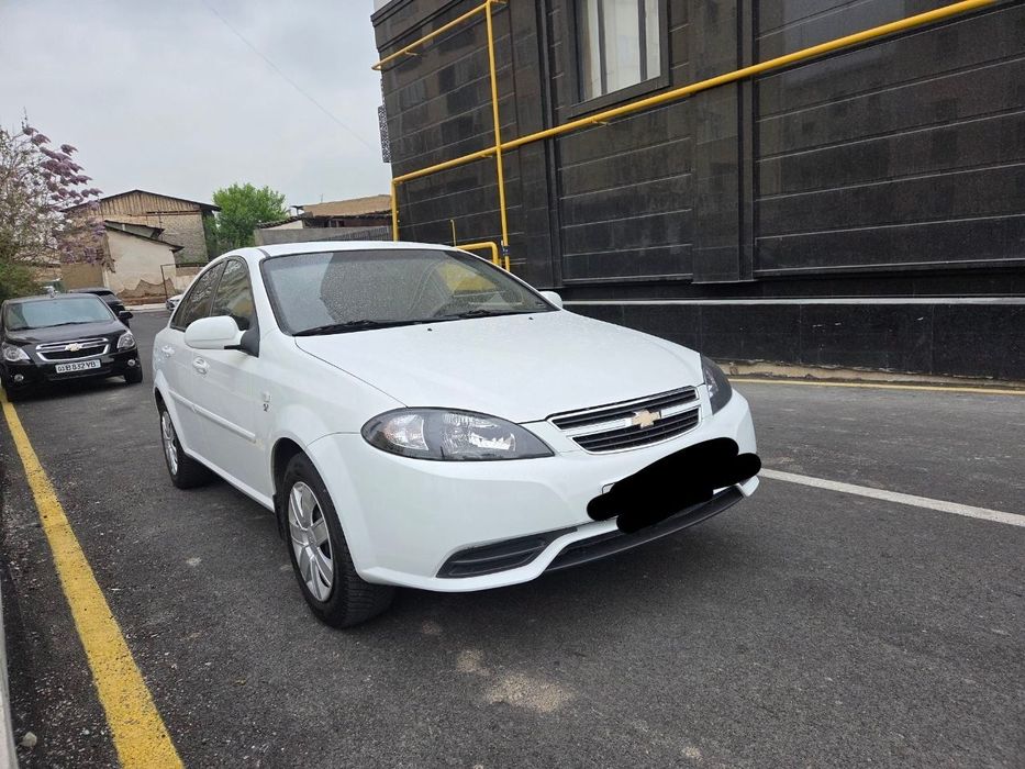 Lasetti 2014 yil avtomat