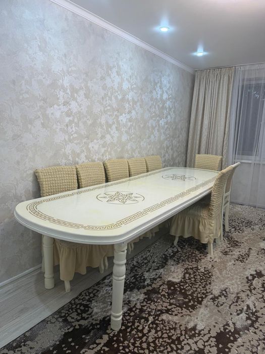 Продам стол со стульями