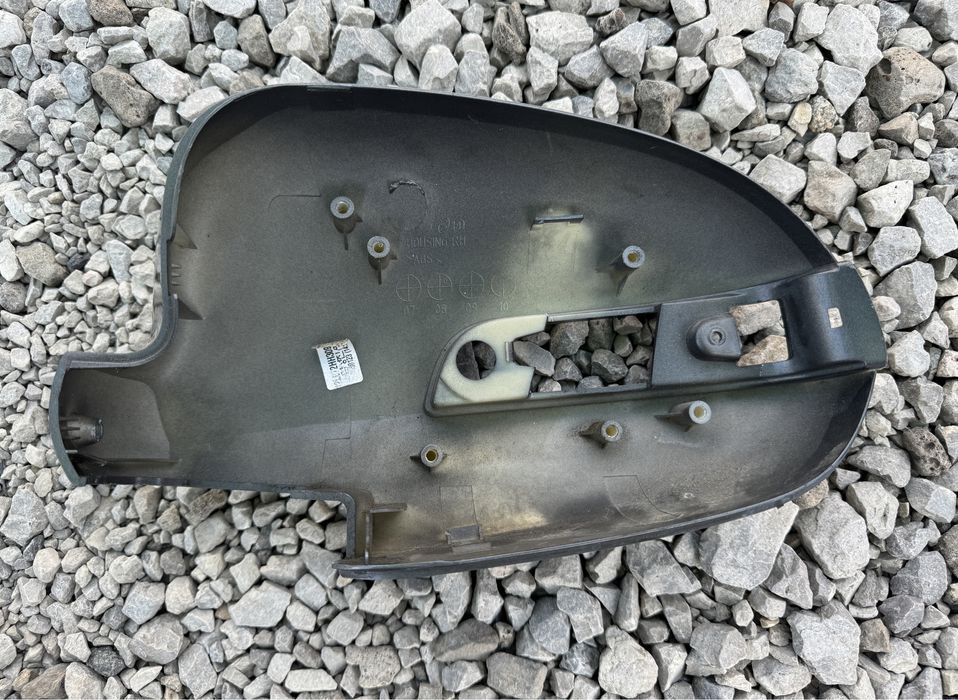 Оригинална капачка за дясно огледало за Hyundai i 30/ Хюндай и 30