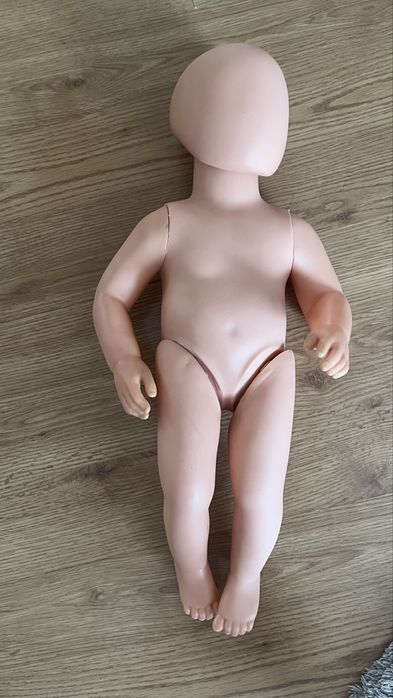 Манекен младенца