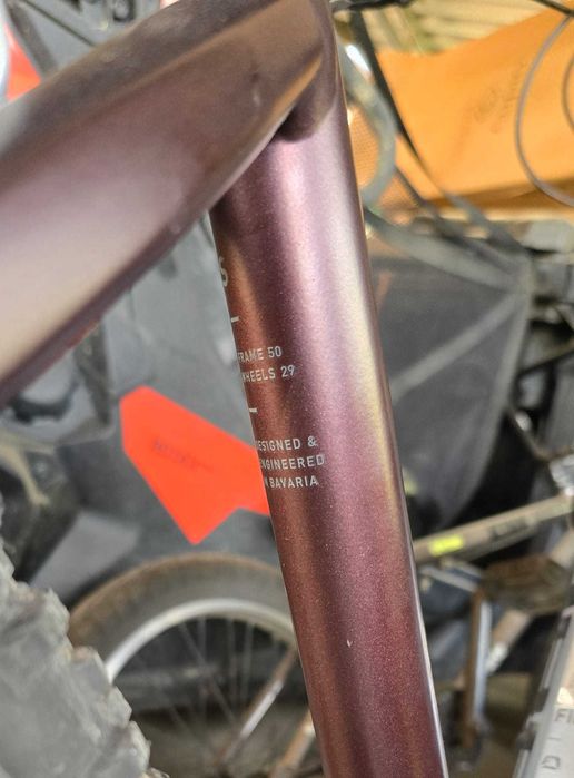 Cube Kathmandu Hybrid Pro 625 - Ca Nouă (169 km) Bicicletă electrică trekking, cadru S