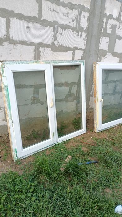 Ușă + ferestre PVC Salamander – set complet + fereastră baie