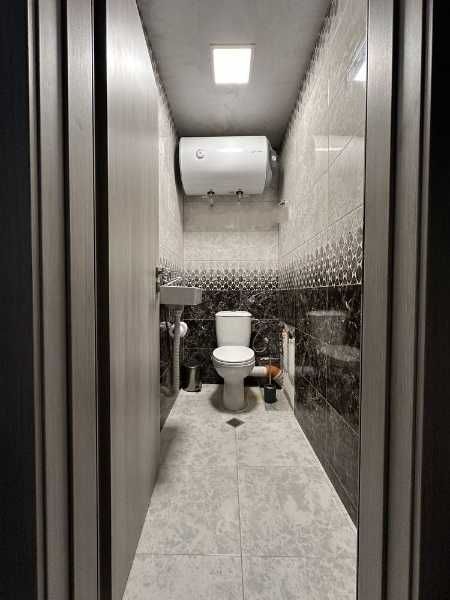 Продава се Тристаен апартамент в Пловдив, Гагарин - 138 кв.м за 1334 €/кв.м - Снимка #2