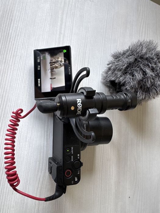 Sony zv-1 + Rode микрофон 2 батерии ВЛОГ