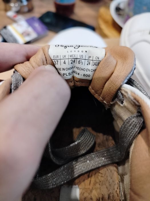 Оригинални Сникърси на Pepe Jeans London