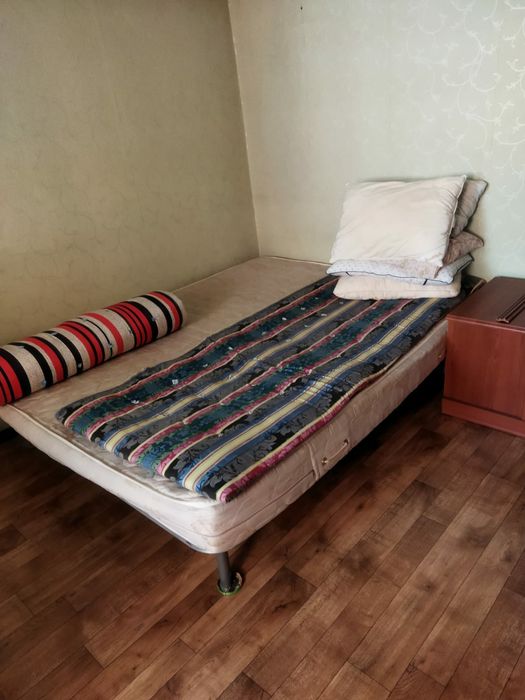 Спальный гарнитур.