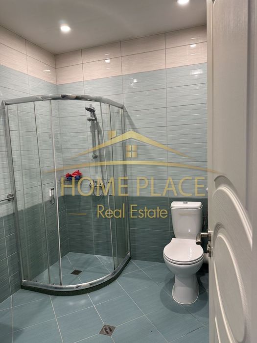 Дава се под наем Тристаен апартамент в Варна, Бриз - 130 кв.м за 1173 € - Снимка #9